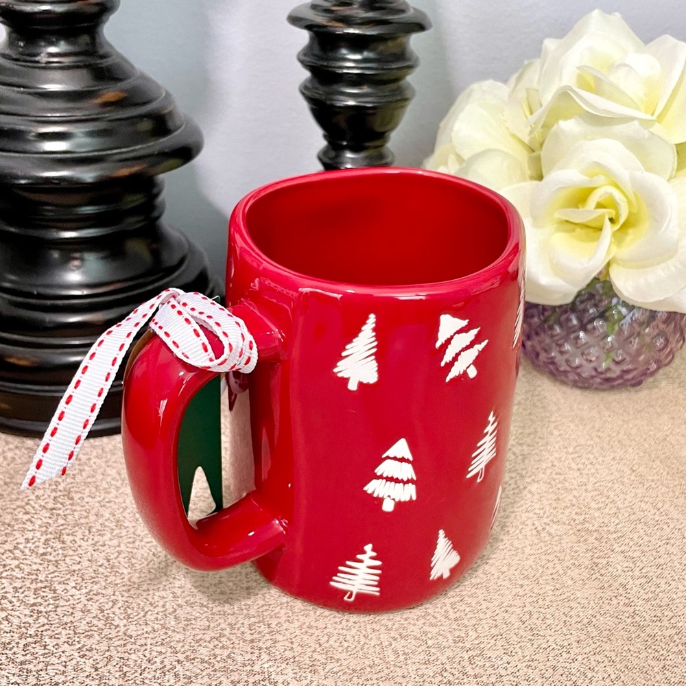NWT Rae Dunn MERRY Ceramic Mug - Picture 4 of 7